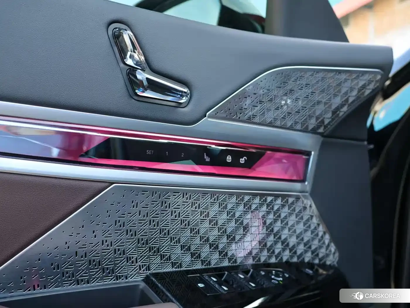 BMW 7 series id 4547203 из Китая 12