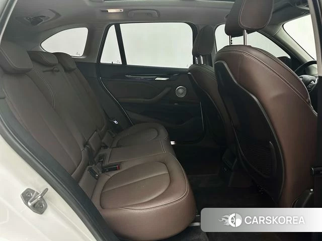 BMW X1 id 4342046 из Китая 19