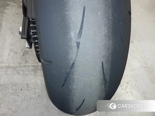 BMW M1000R id 3946578 из Японии 30