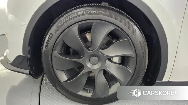 Tesla Model Y id 3295398 из Кореи 15