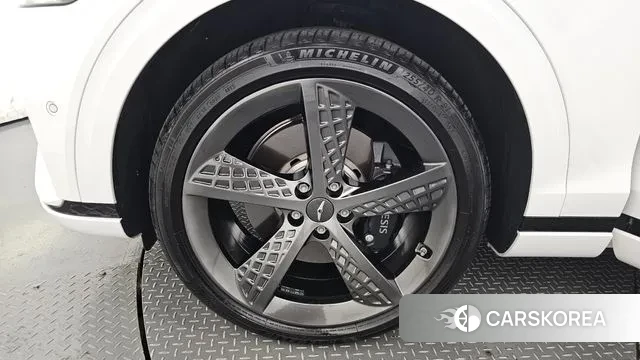 Genesis GV70 id 3021961 из Кореи 15