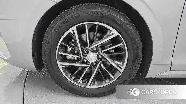 Hyundai The New Grandeur IG id 3038057 из Кореи 15