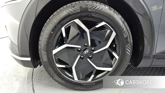 Hyundai Ionic 5 id 3581026 из Кореи 15