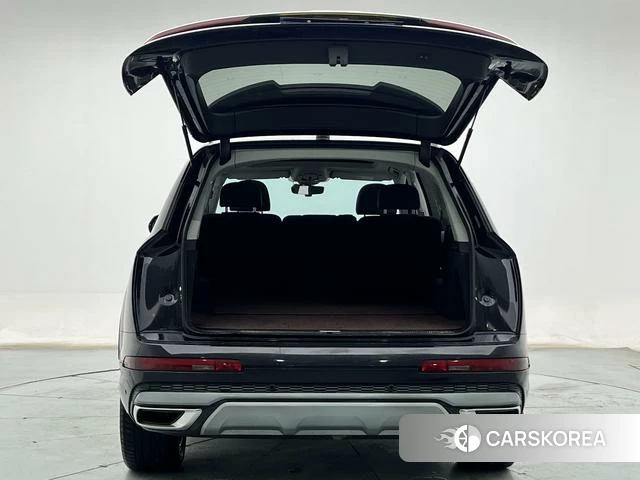 Audi Q7 id 4253332 из Китая 23