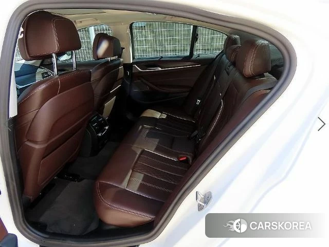 BMW 5 Series (G30) id 4863366 из Кореи 14