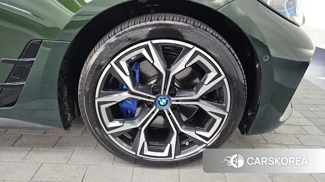 BMW i4 id 3776959 из Кореи 16