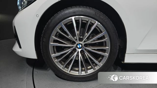 BMW 3 Series (G20) id 3800482 из Кореи 15