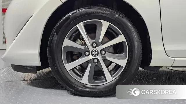 Toyota Prius C id 2986692 из Кореи 15