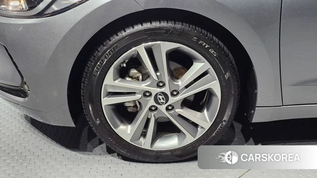 Hyundai Avante AD id 4605424 из Кореи 25