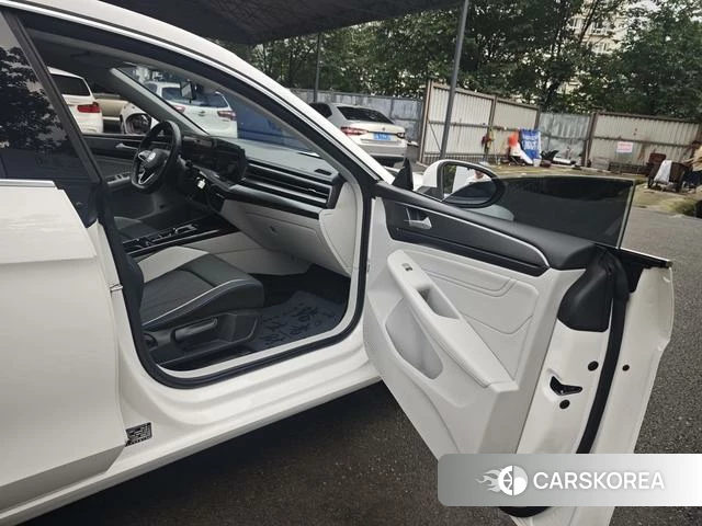 Volkswagen Lingdu id 4368270 из Китая 17