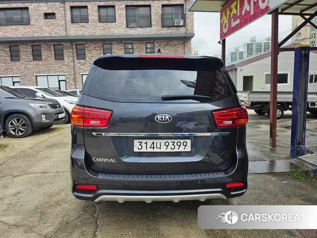 Kia The New Carnival id 3098273 из Кореи 15