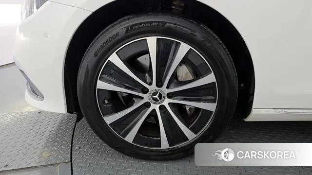 Mercedes-Benz E-Class W213 id 3094876 из Кореи 15