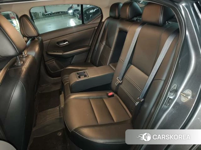 Nissan Xuan Yi 2023 Темно-серый из Китая, фото 6