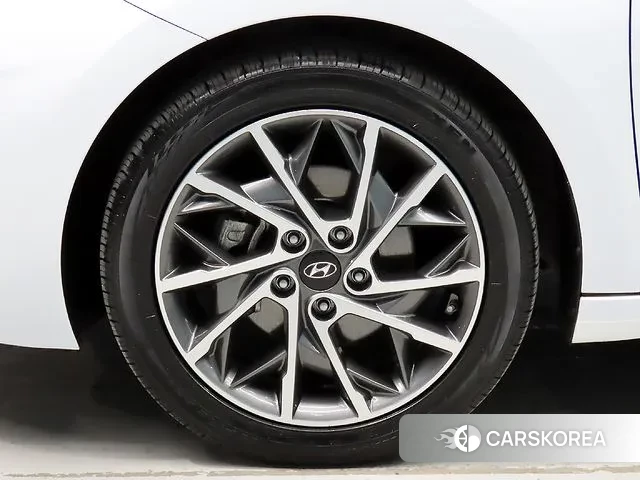 Hyundai The New Avante AD id 3718140 из Кореи 15