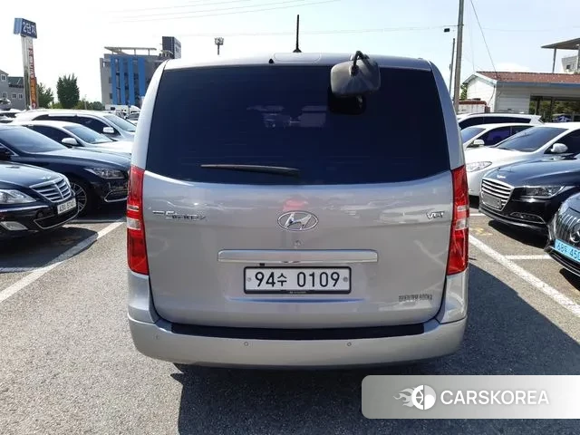 Hyundai The New Grand Starex id 3065349 из Кореи 10