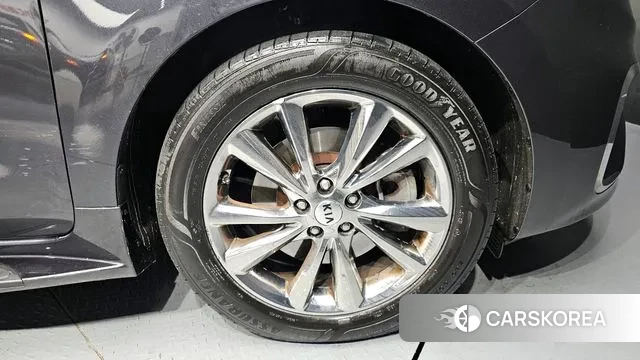 Kia The New Carnival id 3484823 из Кореи 15