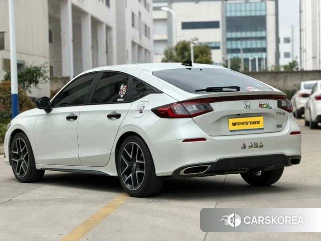 Honda Civic id 4366059 из Китая 13