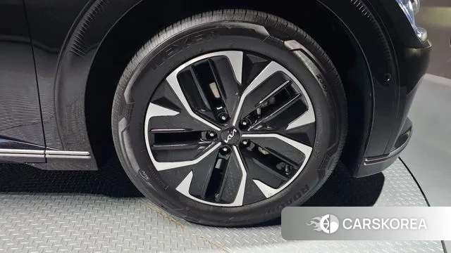 Kia EV6 id 3354576 из Кореи 15