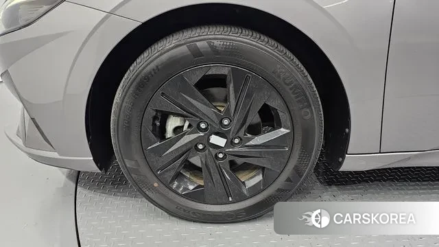 Hyundai Avante Hybrid (CN7) id 3354529 из Кореи 15