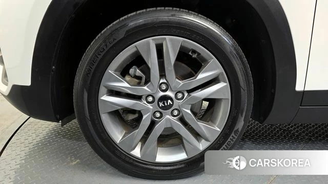 Kia Seltos id 3923920 из Кореи 15