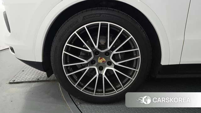 Porsche Cayenne (PO536) id 4292484 из Кореи 15