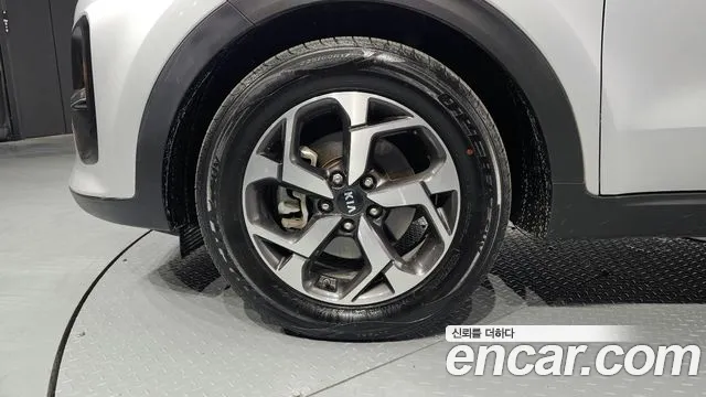 Kia Sportage The Bold id 2422419 из Кореи 15