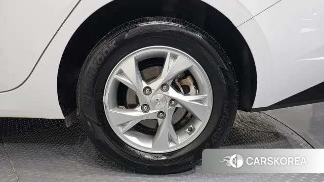 Hyundai Avante (CN7) id 3697382 из Кореи 15