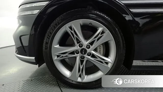 Genesis G90 (RS4) id 3043577 из Кореи 15