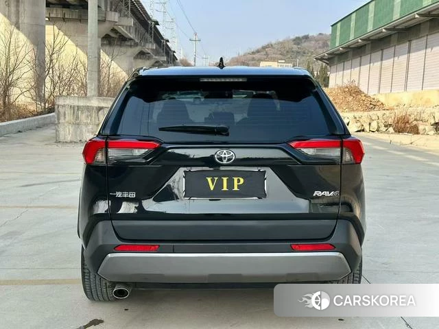 Toyota RAV4 Rongfang 2022 Черный из Китая, фото 5