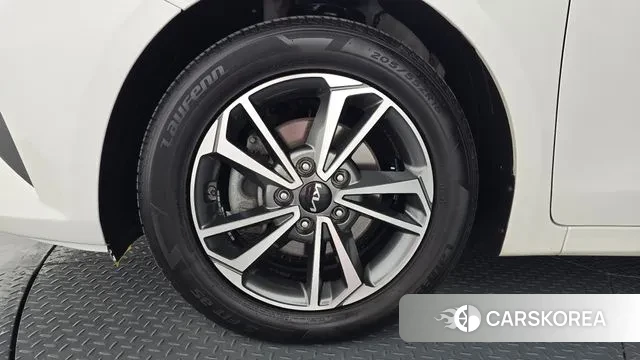 Kia The New K3 2nd generation id 3519183 из Кореи 15