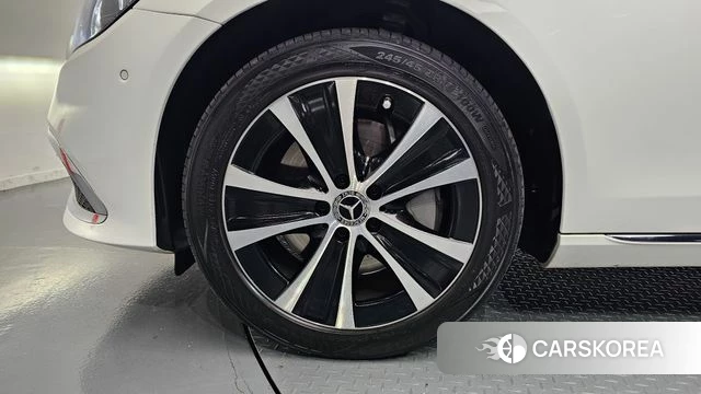 Mercedes-Benz E-Class W213 id 4793758 из Кореи 27