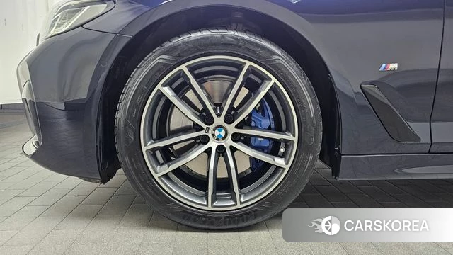 BMW 5 Series (G30) id 3897465 из Кореи 15