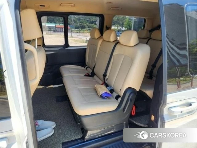 Hyundai Staria 2025 Белый из Кореи, фото 6