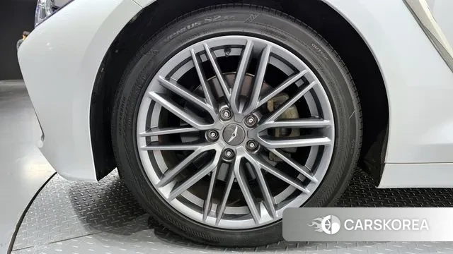 Genesis G70 id 3489799 из Кореи 15