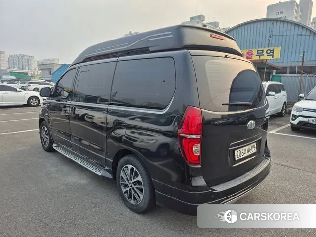 Hyundai The New Grand Starex id 3698645 из Кореи 9