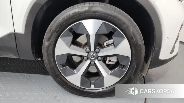 Volvo XC40 id 3467586 из Кореи 15