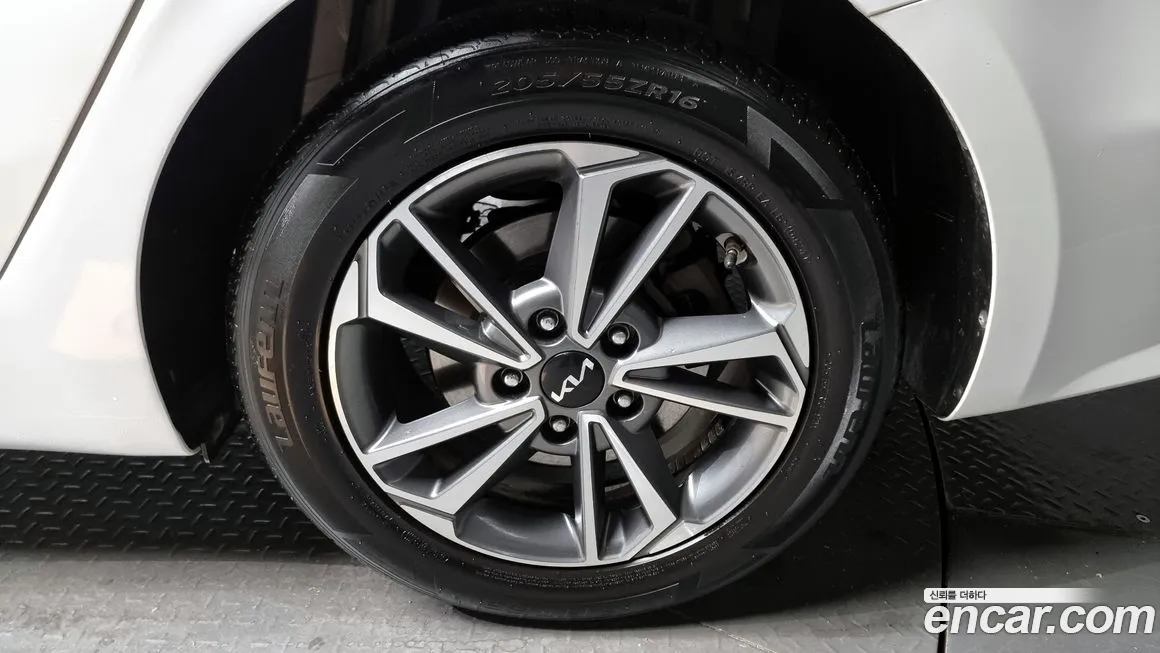 Kia The New K3 2nd generation id 2165846 из Кореи 15