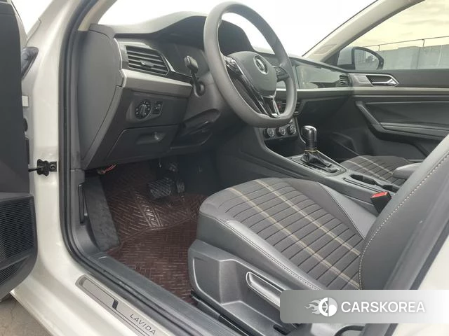 Volkswagen Lavida id 4275976 из Китая 10