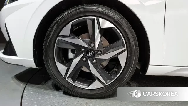 Hyundai Avante (CN7) id 3054878 из Кореи 15