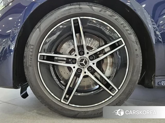 Mercedes-Benz E-Class W214 id 3751374 из Кореи 11