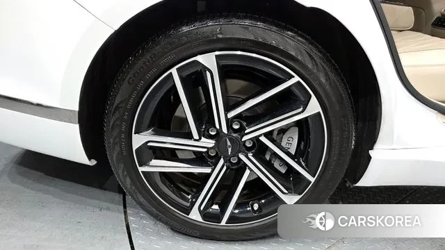 Genesis G80 (RG3) id 3576185 из Кореи 15