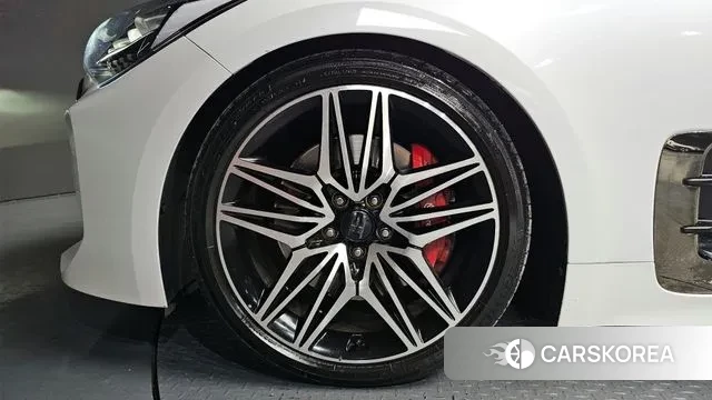 Kia Stinger Meister id 2931752 из Кореи 15