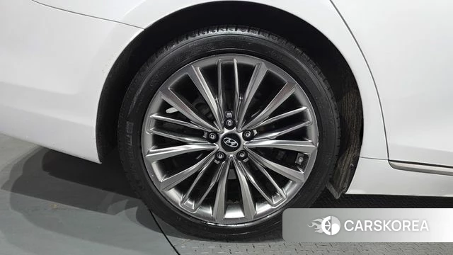 Hyundai Grandeur IG id 4722740 из Кореи 29
