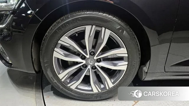 Renault Korea (Samsung) The New SM6 id 3620359 из Кореи 15