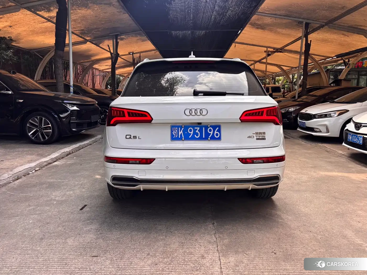 Audi Q5L id 4680726 из Китая 8