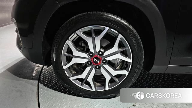 Kia Seltos id 3885227 из Кореи 15