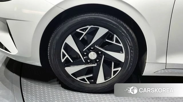 Hyundai The New Grandeur IG Hybrid id 3843399 из Кореи 15