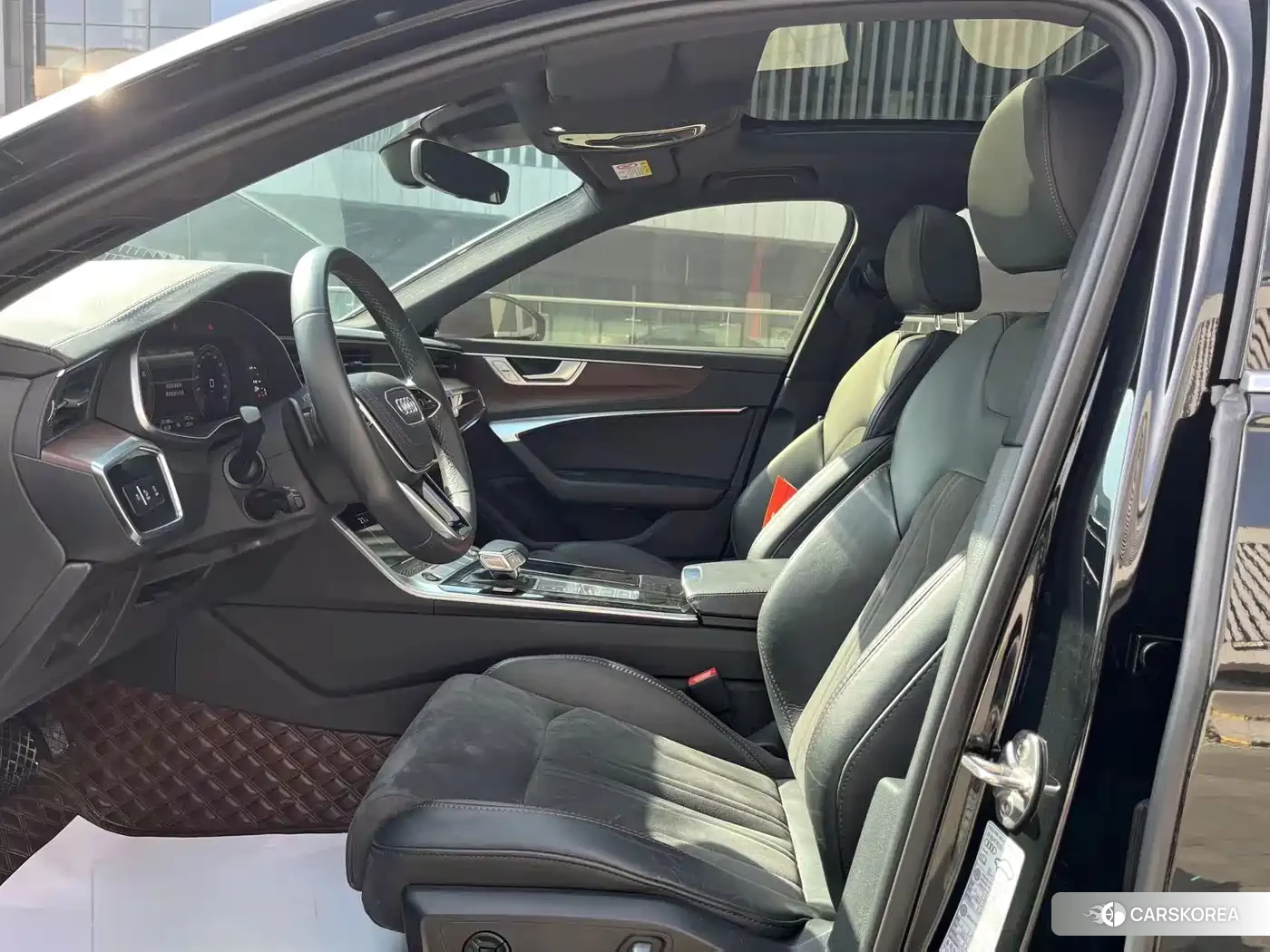 Audi A6L 2023 Черный из Китая, фото 6
