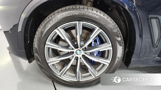 BMW X5 (G05) id 4338765 из Кореи 28