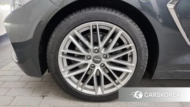 Genesis G70 id 3713867 из Кореи 15